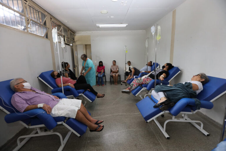 Forca-tarefa-contra-a-dengue-no-P-Sul.-Foto-Sandro-Araujo-Agencia-Saude-DF-2-1024x683