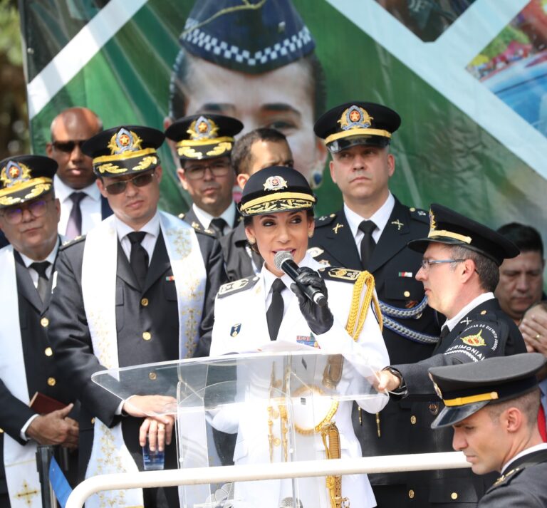 Comandante PMDF