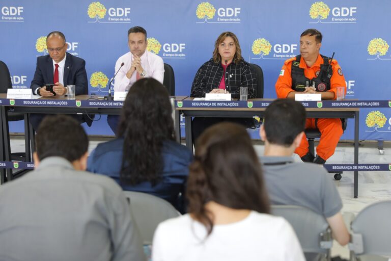 Coletiva GDF