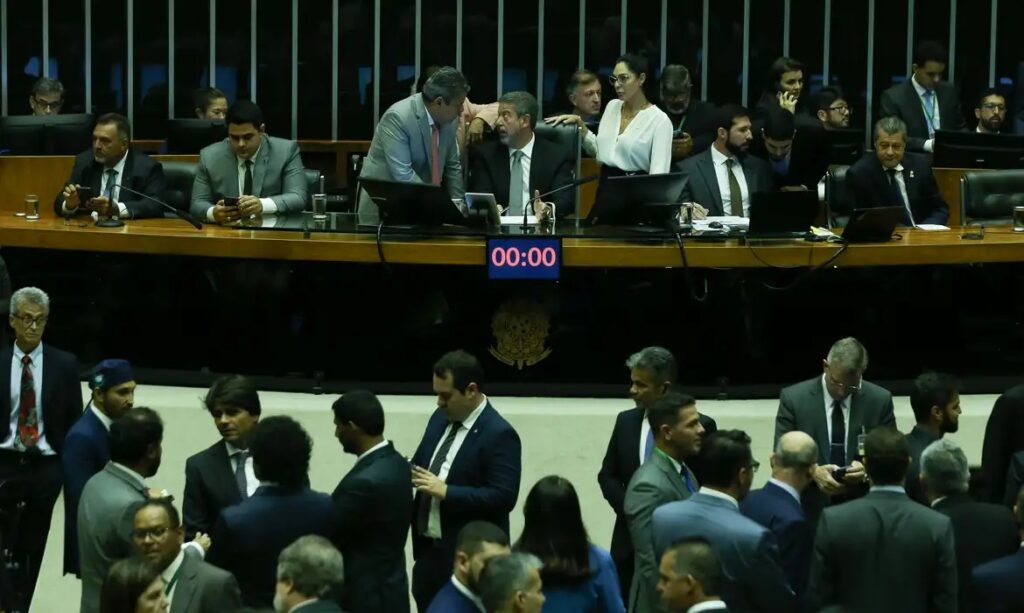 benefício prisional, câmara dos deputados, câmara