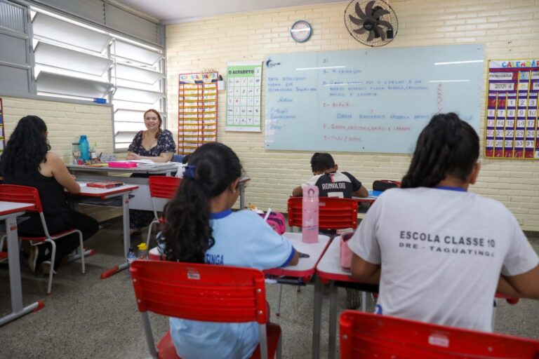 Escola pública DF