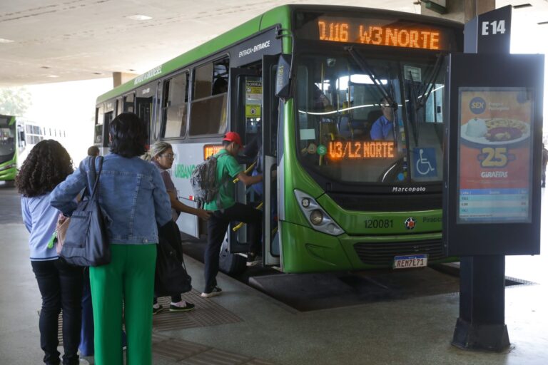 Ônibus rodoviária