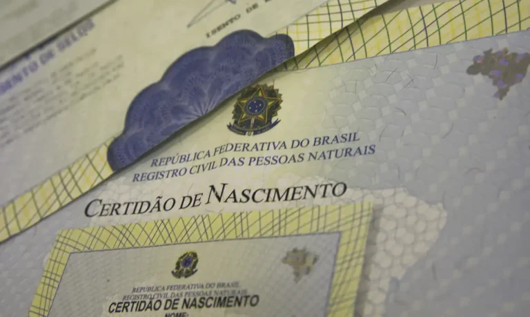certidão de nascimento