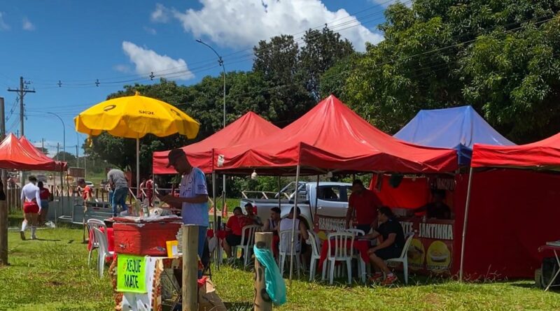ambulantes em praça pública